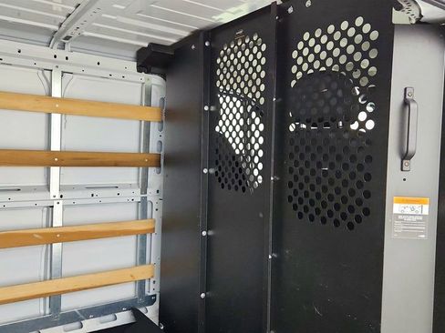 Used 2025 RAM ProMaster 2500 w/ U-Haul Equipment Group FWD image 24