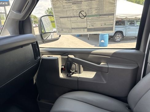 New 2025 Chevrolet Express 2500 w/ Driver Convenience Package RWD image 19