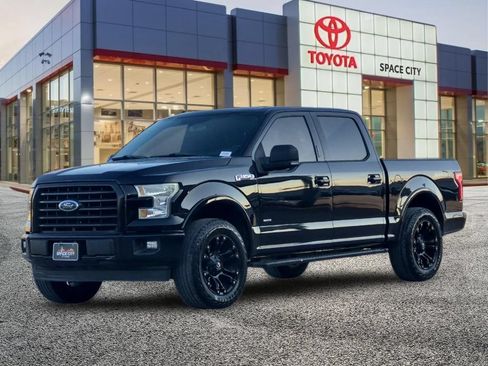 Used 2017 Ford F150 XLT w/ Equipment Group 302A Luxury RWD image 2