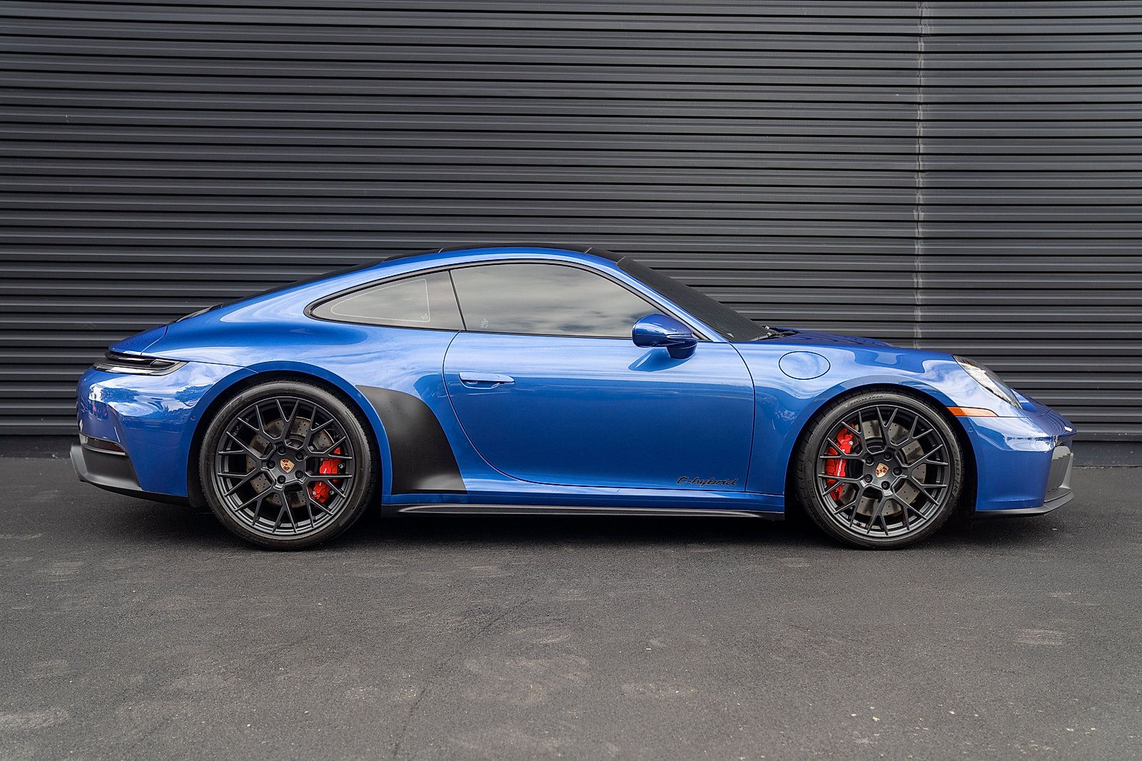 Certified 2026 Porsche 911 Carrera GTS RWD image 29