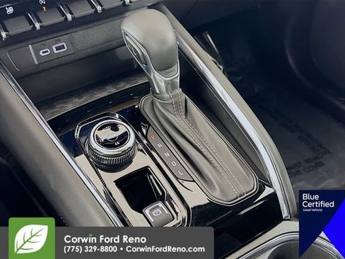 Used 2025 GMC Canyon AT4 image 20