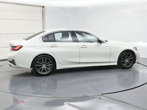 Used 2019 BMW 330i xDrive Sedan w/ Premium Package AWD/4WD image 23