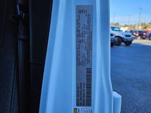 New 2026 Jeep Gladiator Sport image 7