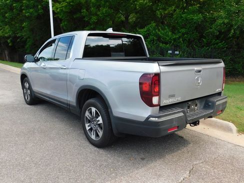 Used 2019 Honda Ridgeline RTL-E image 3
