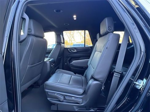 Used 2024 Chevrolet Tahoe LT image 17