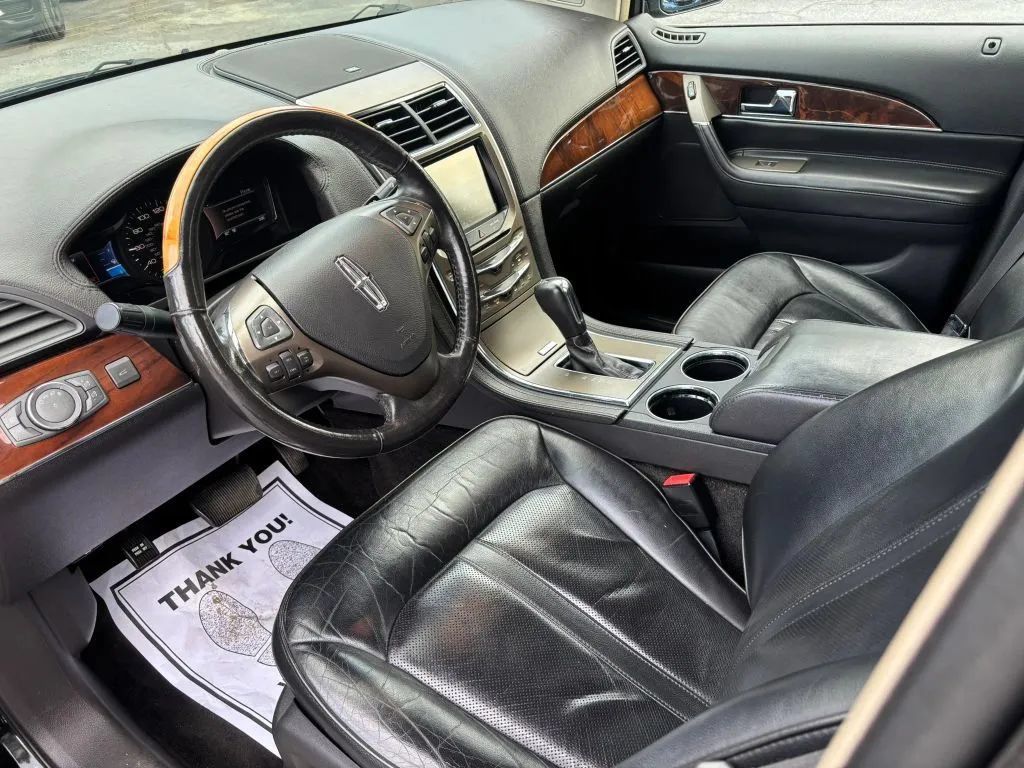 Used 2015 Lincoln MKX AWD w/ Equipment Group 102A image 2