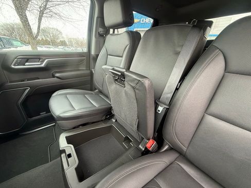 Certified 2025 GMC Sierra 1500 SLT AWD/4WD image 23