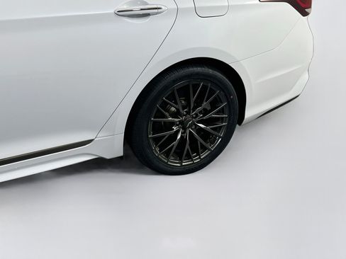 Used 2018 Genesis G80 3.3T Sport AWD/4WD image 31