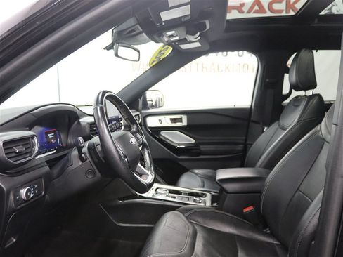 Used 2022 Ford Explorer ST w/ Equipment Group 401A AWD/4WD image 15
