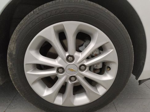 Used 2020 Chevrolet Spark LT FWD image 31