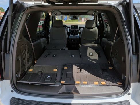 Used 2021 Chevrolet Tahoe Z71 w/ Rear Media and Nav Package AWD/4WD image 45