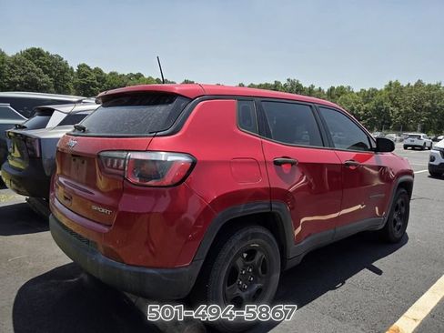 Used 2019 Jeep Compass Sport FWD image 3