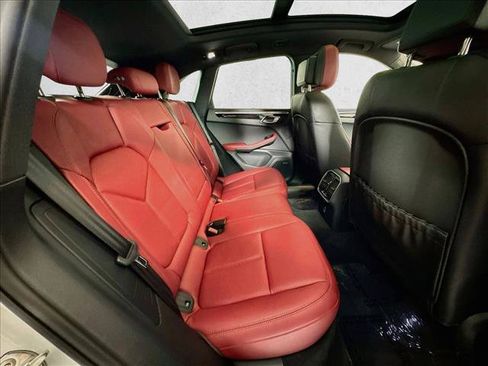 Certified 2025 Porsche Macan Turbo AWD/4WD image 24