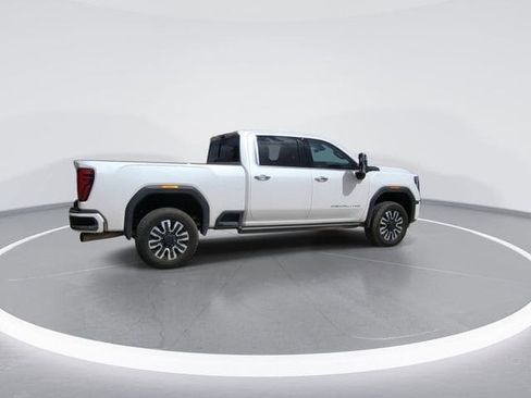 Used 2024 GMC Sierra 2500 Denali Ultimate w/ Max Trailering Package image 8