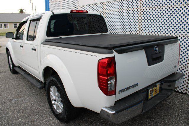 Used 2015 Nissan Frontier SV RWD image 7