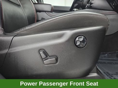 Used 2025 Dodge Durango R/T AWD/4WD image 52