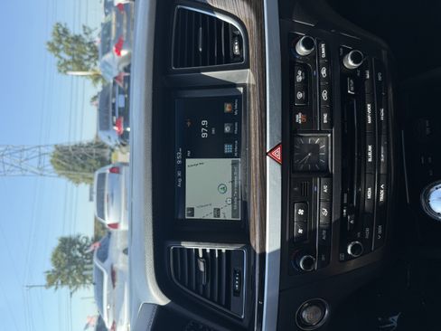 Used 2015 Hyundai Genesis 3.8 w/ Option Group 02 image 14