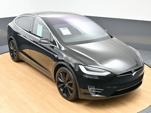 Used 2021 Tesla Model X Long Range image 49