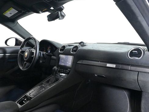 Certified 2024 Porsche 718 Cayman GT4 RS RWD image 17