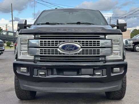 Used 2017 Ford F250 Platinum w/ Platinum Ultimate Package AWD/4WD image 10