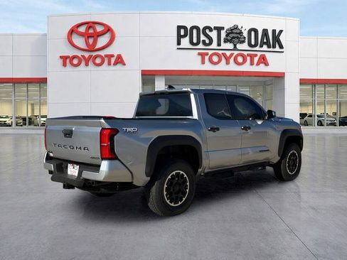 New 2026 Toyota Tacoma TRD Off-Road AWD/4WD image 7