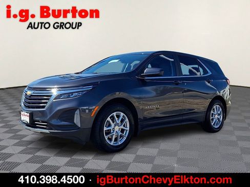 Used 2022 Chevrolet Equinox LT image 3