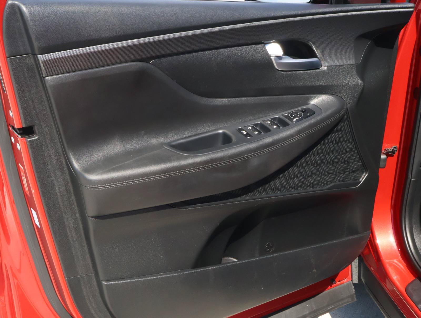 Used 2022 Hyundai Santa Fe SEL FWD image 13