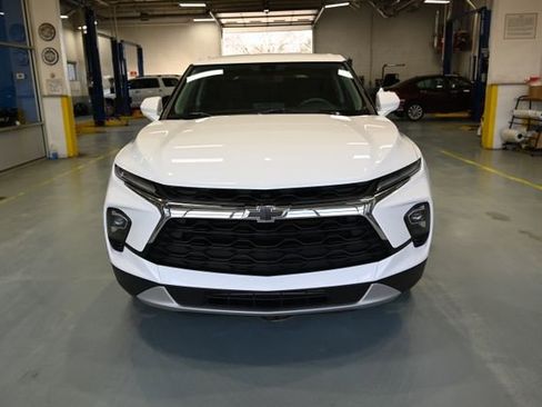 Used 2023 Chevrolet Blazer LT w/ Driver Confidence Package image 2