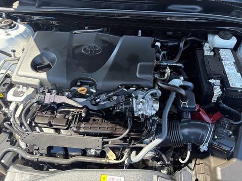 Certified 2024 Toyota Camry SE FWD image 9