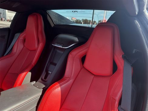 Used 2023 Chevrolet Corvette Stingray w/ Z51 Performance Package image 22