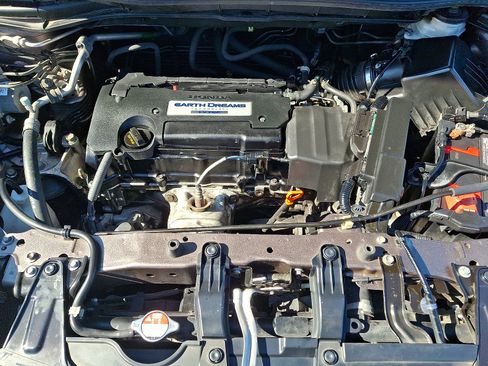Used 2015 Honda CR-V LX image 28