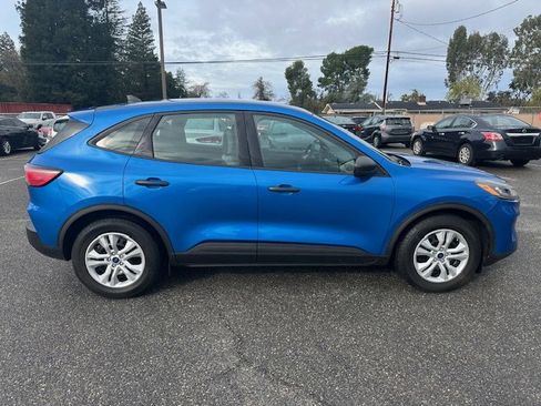 Used 2020 Ford Escape S image 11