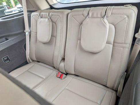 Used 2021 Lincoln Aviator Reserve w/ Equipment Group 202A AWD/4WD image 10