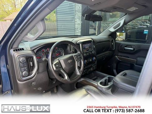 Used 2020 Chevrolet Silverado 1500 LT Trail Boss AWD/4WD image 17