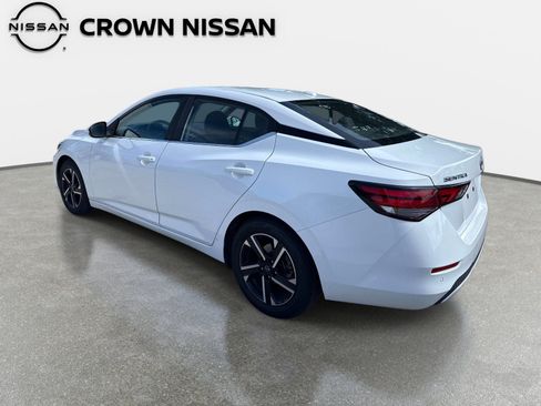 Certified 2024 Nissan Sentra SV FWD image 5