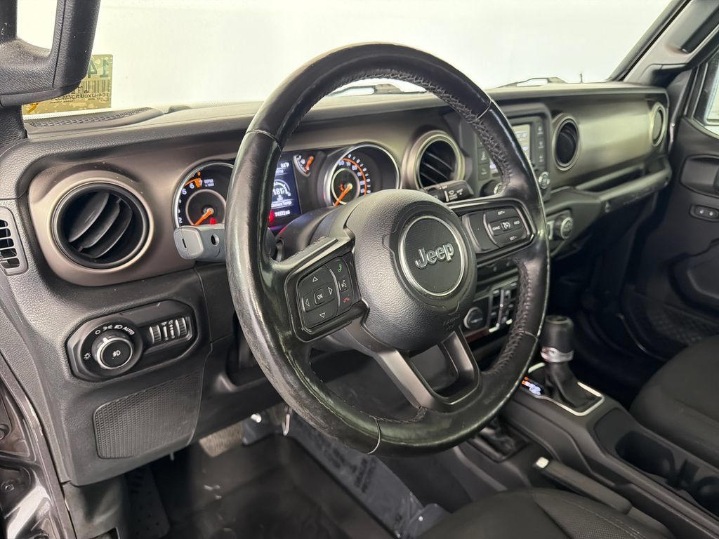 Used 2020 Jeep Wrangler Unlimited Sport AWD/4WD image 13