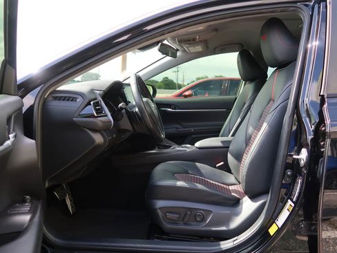 Used 2021 Toyota Camry TRD w/ TRD Package w/JBL Audio FWD image 14
