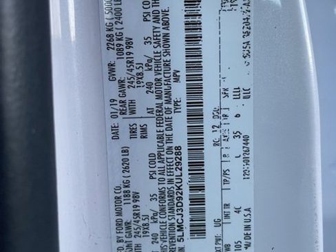 Used 2019 Lincoln MKC Reserve image 36