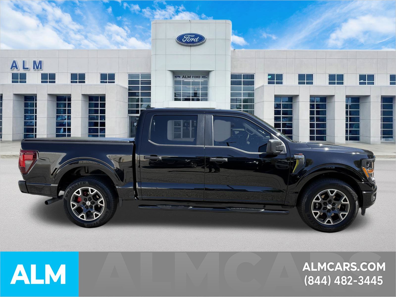 Used 2024 Ford F150 STX RWD image 5