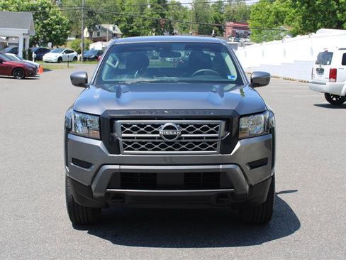 Used 2022 Nissan Frontier SV w/ Technology Package AWD/4WD image 3