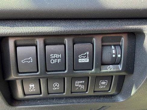 Used 2023 Subaru Forester Touring w/ Popular Package #2 AWD/4WD image 15