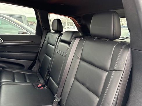 Used 2022 Jeep Grand Cherokee Limited w/ Tech Group image 11