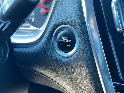 Used 2023 Chevrolet Traverse High Country image 27