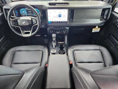 New 2025 Ford Bronco Big Bend w/ Black Diamond Package image 15