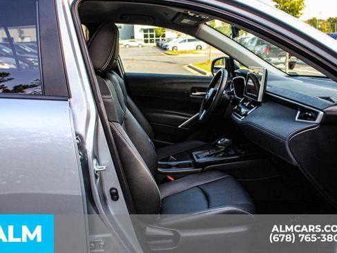 Used 2026 Toyota Corolla Cross XLE FWD image 20