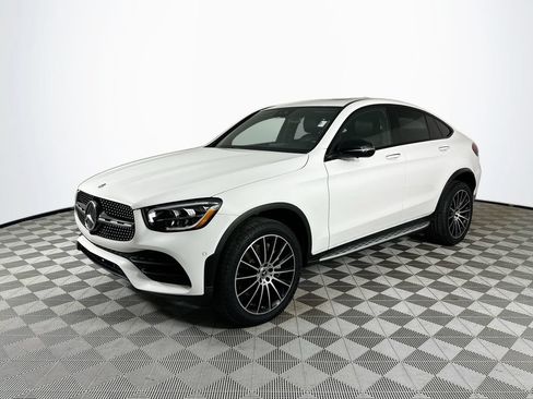 Certified 2022 Mercedes-Benz GLC 300 4MATIC Coupe image 3