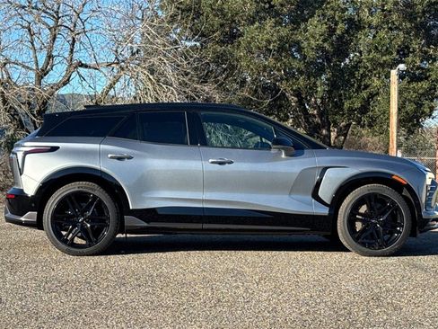 New 2026 Chevrolet Blazer EV SS image 3