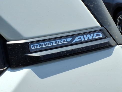Used 2025 Subaru Forester Premium AWD/4WD image 13