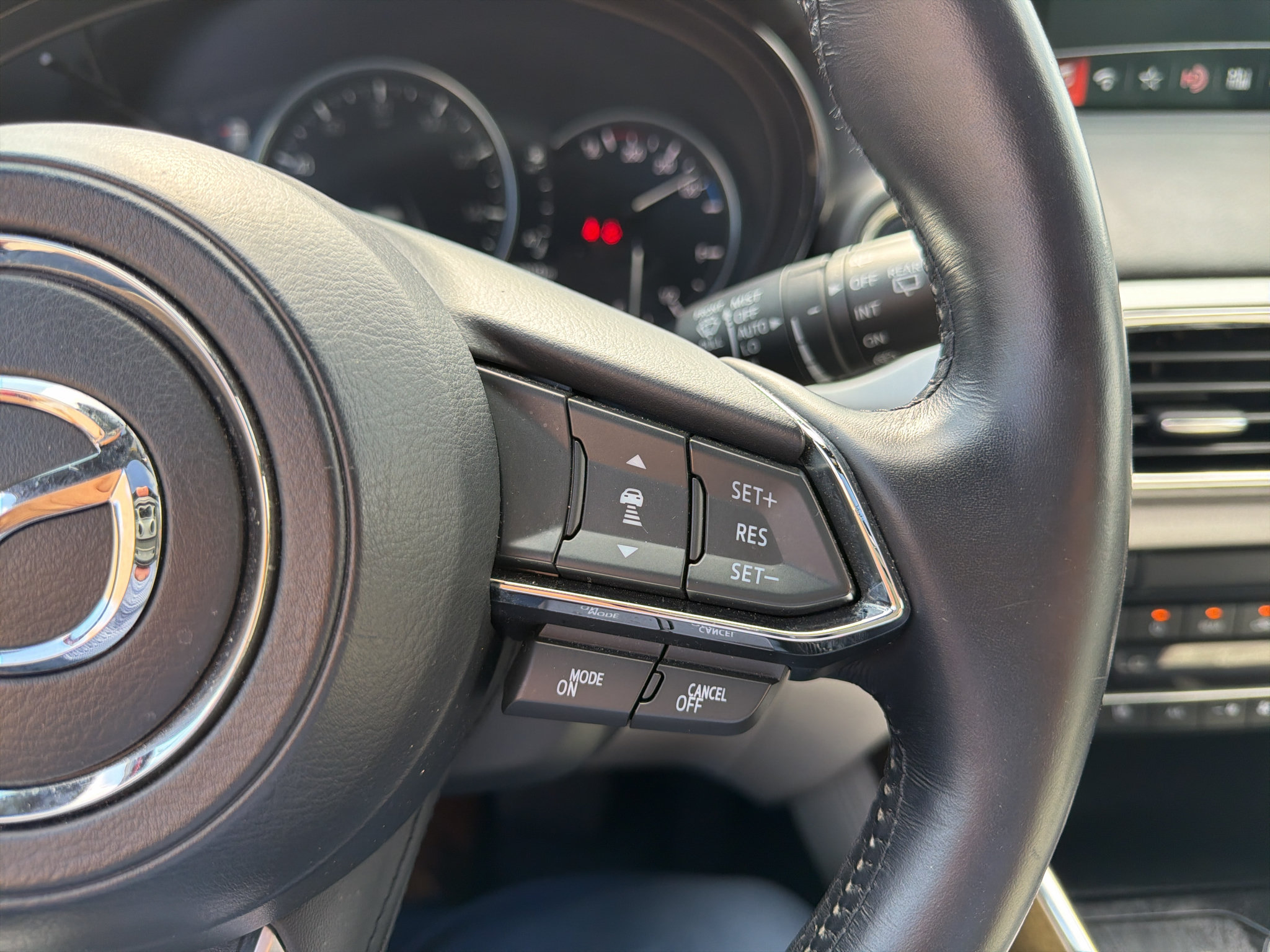 Used 2020 MAZDA CX-9 Signature AWD/4WD image 18