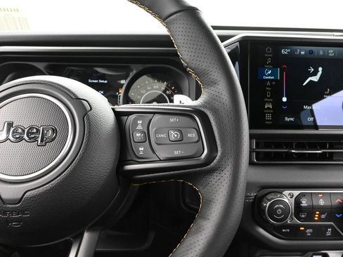 New 2025 Jeep Wrangler Unlimited Rubicon 392 AWD/4WD image 31